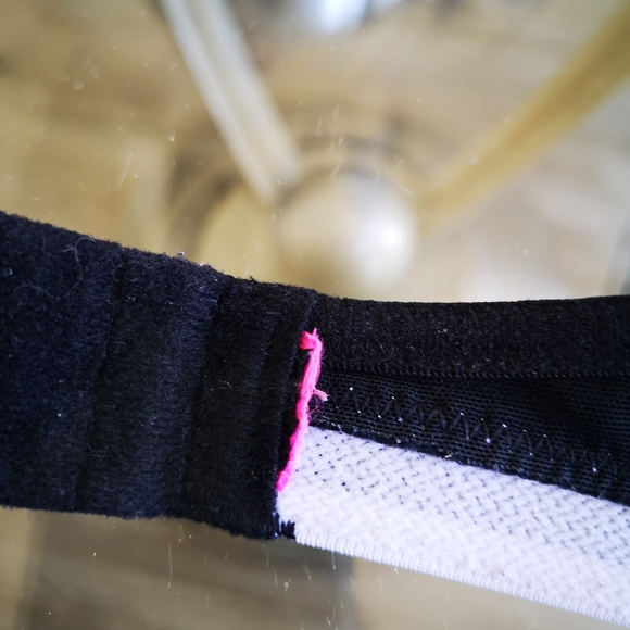 🔥2/20🔥Lasenza Bras 32D - Picture 5 of 6